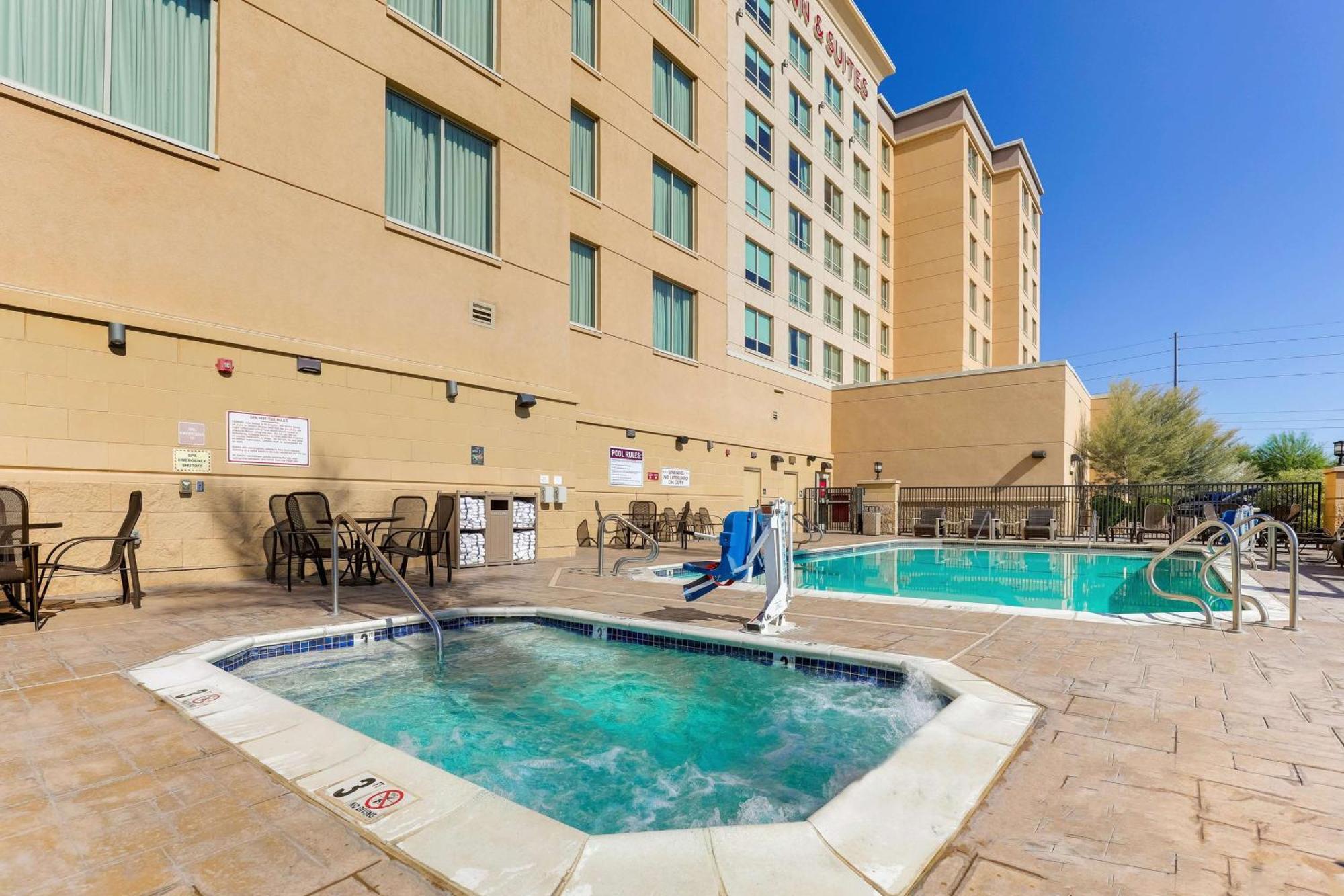 Drury Inn & Suites Phoenix Chandler Fashion Center 외부 사진