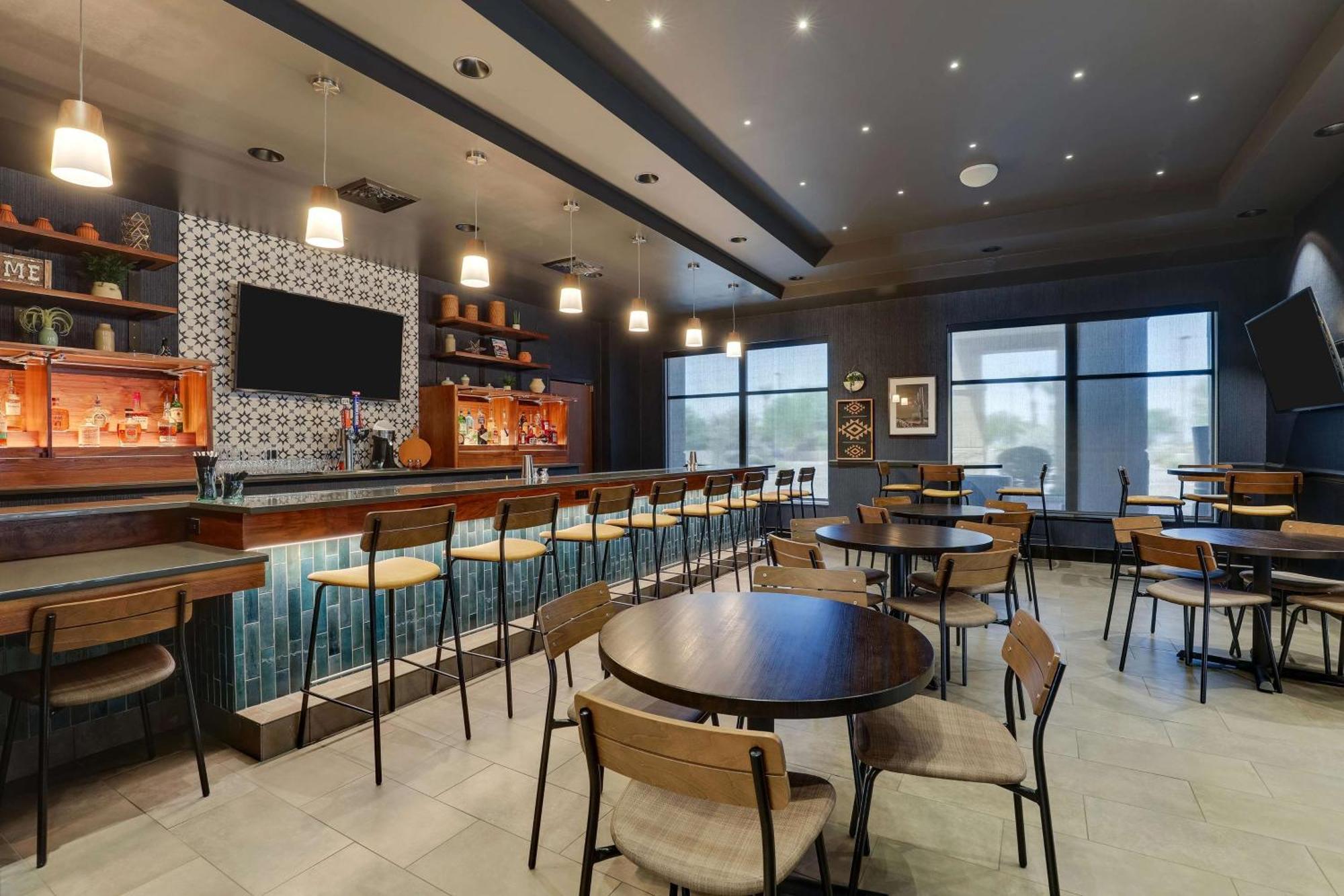 Drury Inn & Suites Phoenix Chandler Fashion Center 외부 사진